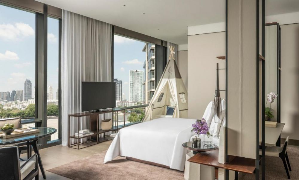 Studio Family Suite, Four Seasons Hotel Bangkok At Chao Phraya River 5*