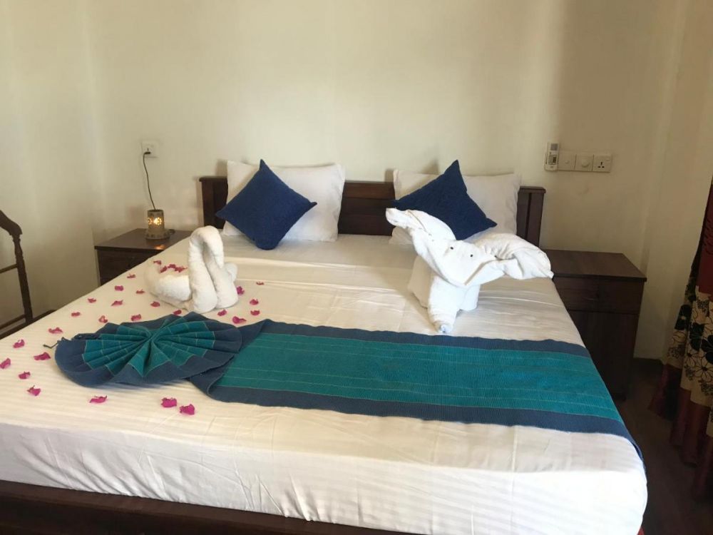 Deluxe Room non AC/ with AC, Adeetha Beach Resort 2*