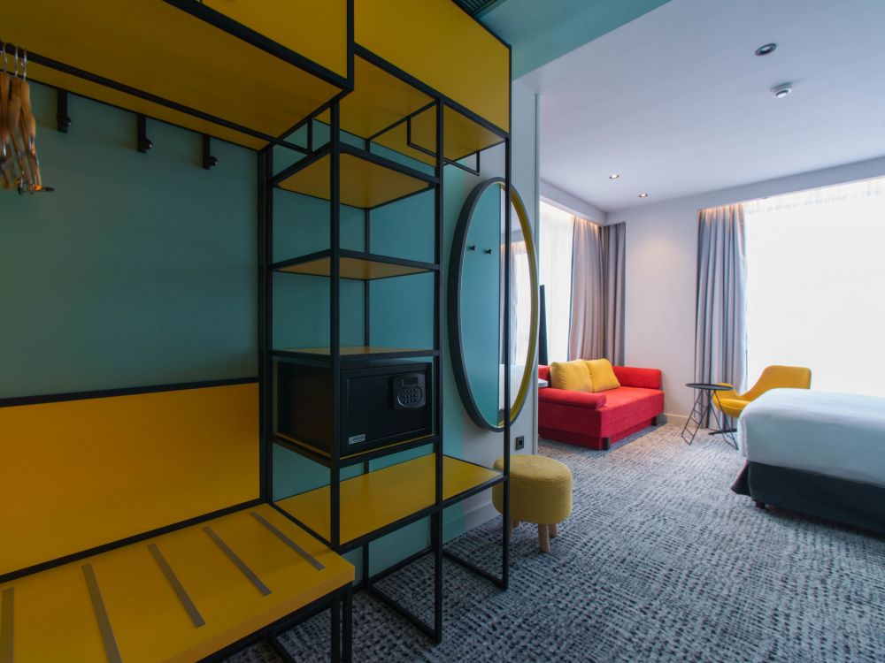 Superior, Ibis Styles 4*