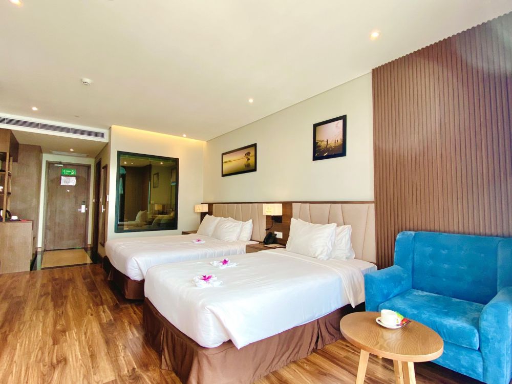 Senior Deluxe Sea View Triple, Vipol Mui Ne Hotel & Spa 4*