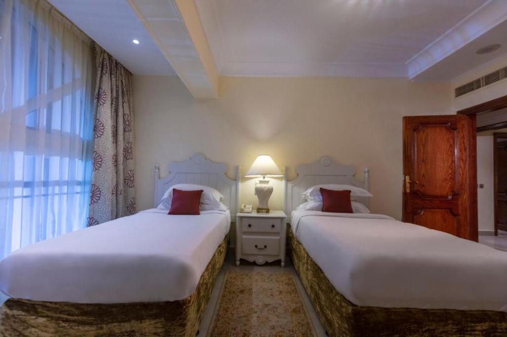 Villa Luxor, Royal Savoy Villas 5*