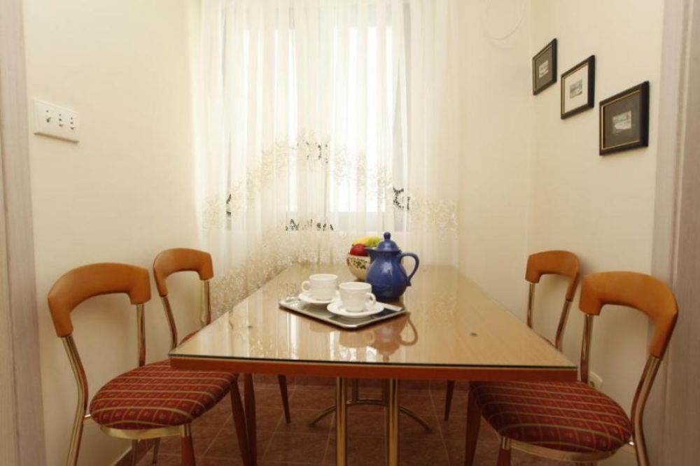 АРР 05+1, Perovic Apartments 4*