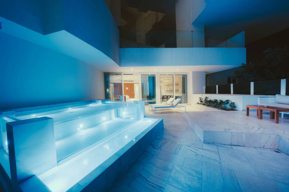 Master Suite w/Pool, Five Jumeirah Village Dubai 5*