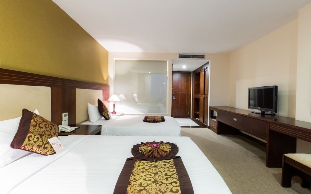 Deluxe, Muong Thanh Grand Nha Trang 5*