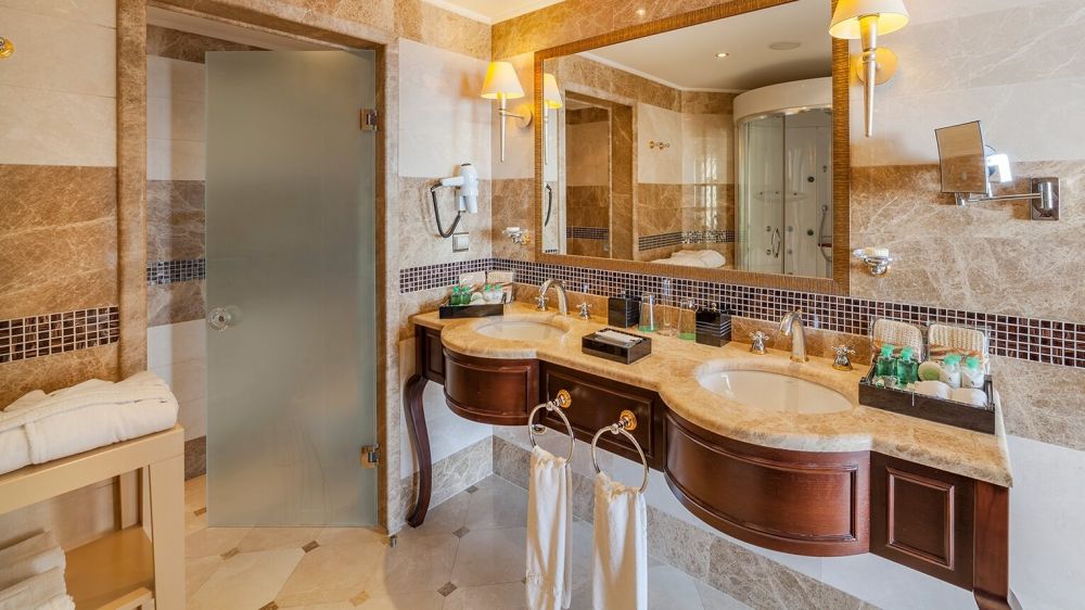 King Suite, Starlight Resort Hotel 5*