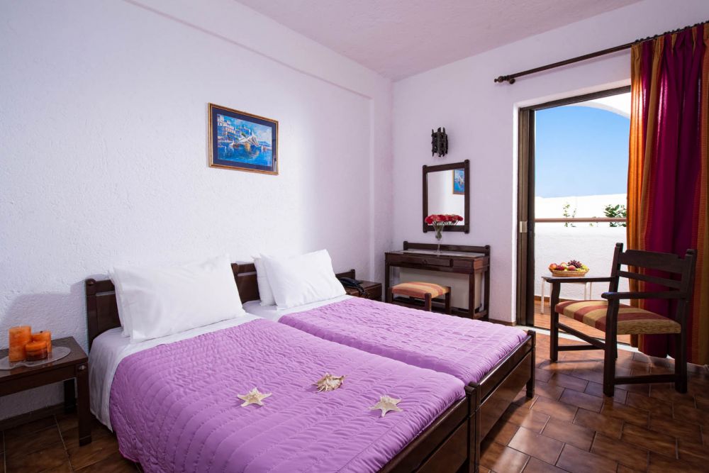 Double room, Malia Holidays 3*