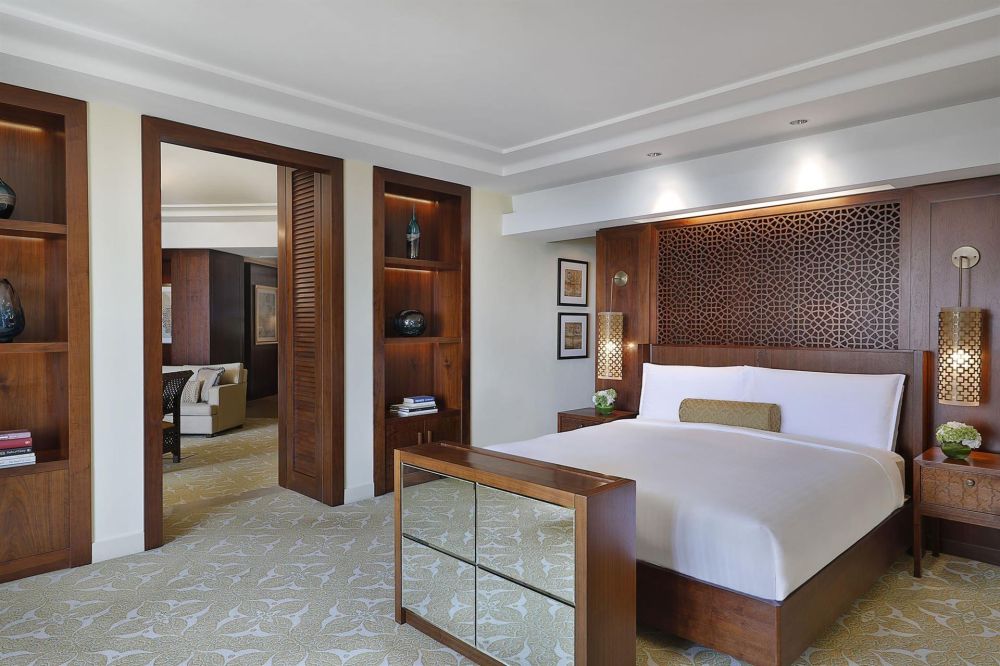 One Bedroom Ocean Club Suite, The Ritz-Carlton, Dubai JBR 5*