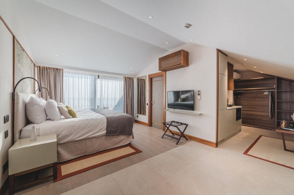 Junior Suite Mansarda, Ananti Resort Residences & Beach Club 5*