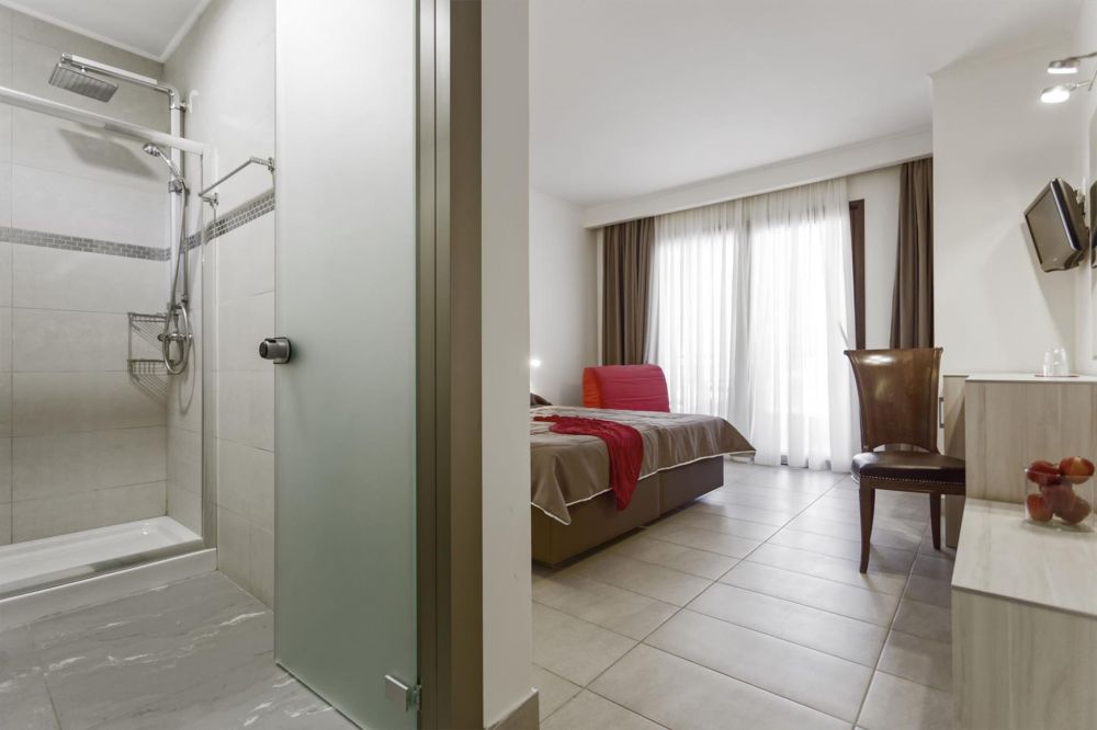 Deluxe Room/Deluxe SSV, Lagomandra Beach Hotel 4*