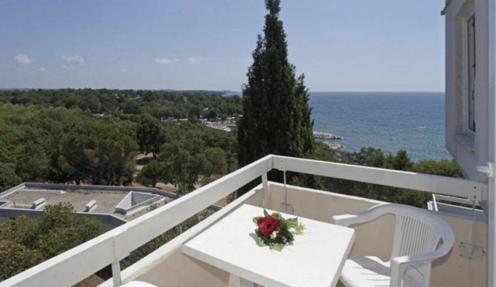 CLASSIC ROOM WITH BALCONY SEA SIDE, Delfin Plava Laguna 2*