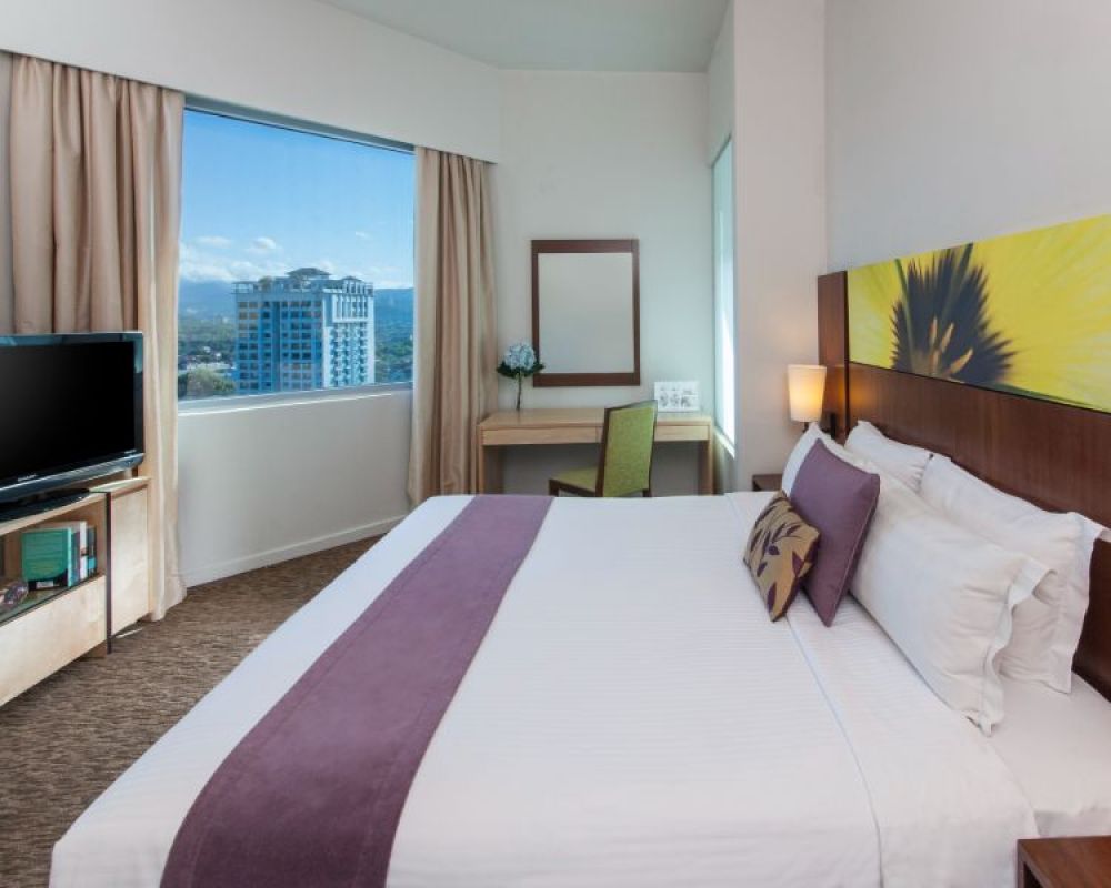 2-Bedroom Premier, Somerset Kuala Lumpur 4*
