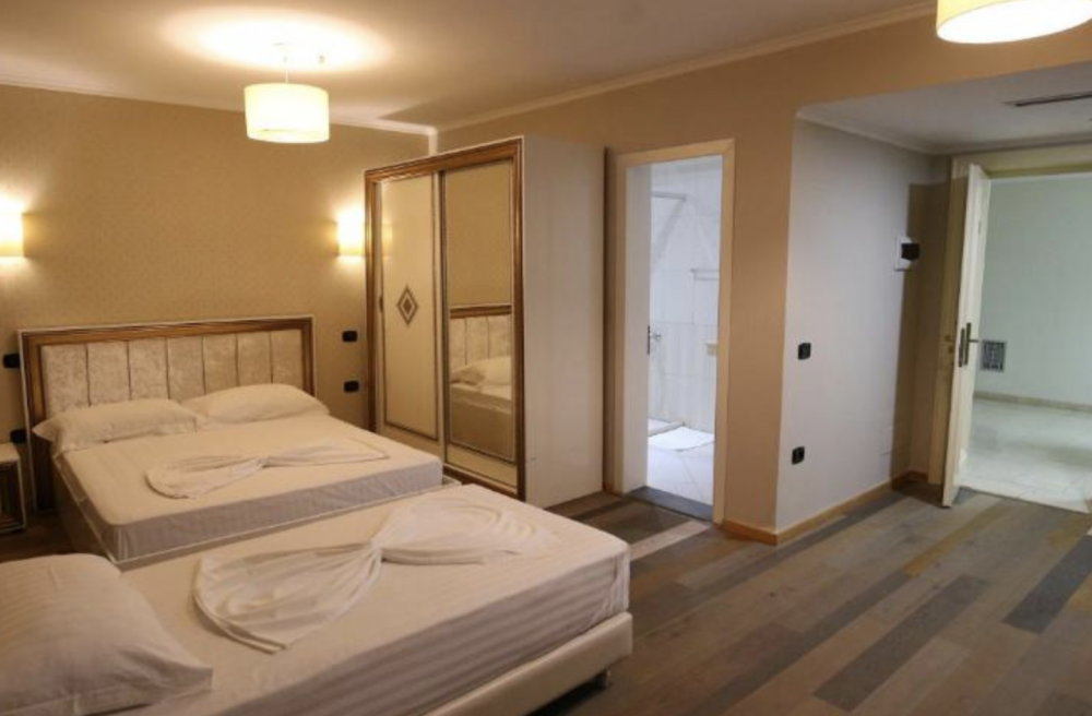 Triple Room, Germany 4*