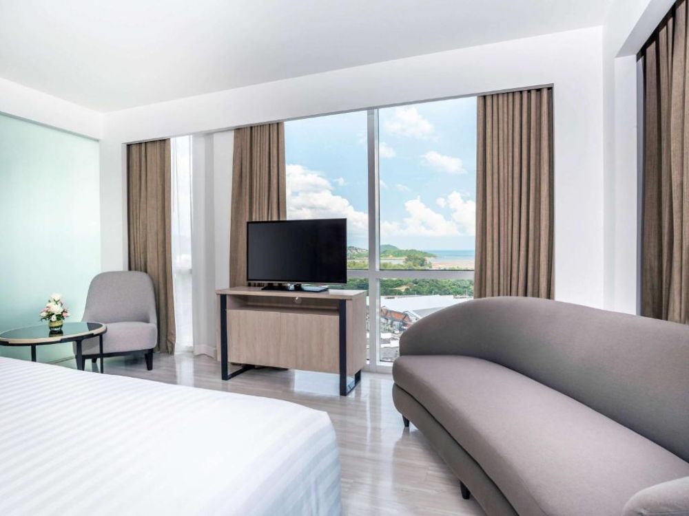 Executive Suite, Novotel Phuket City Phokeethra 4*