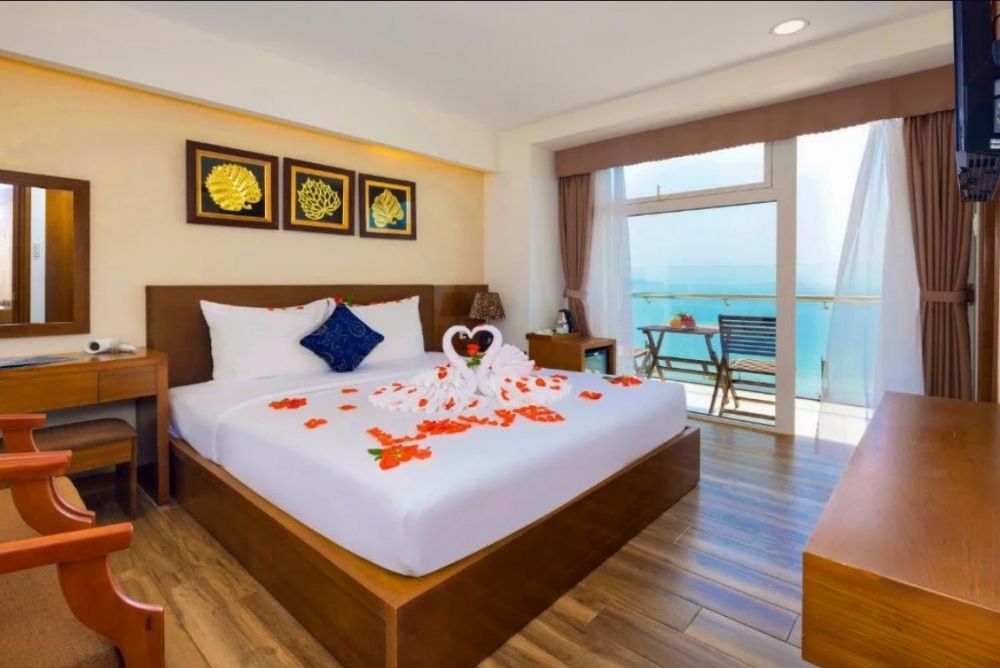 Executive Sea View with Balcony, Saphia Hotel Nha Trang 3*