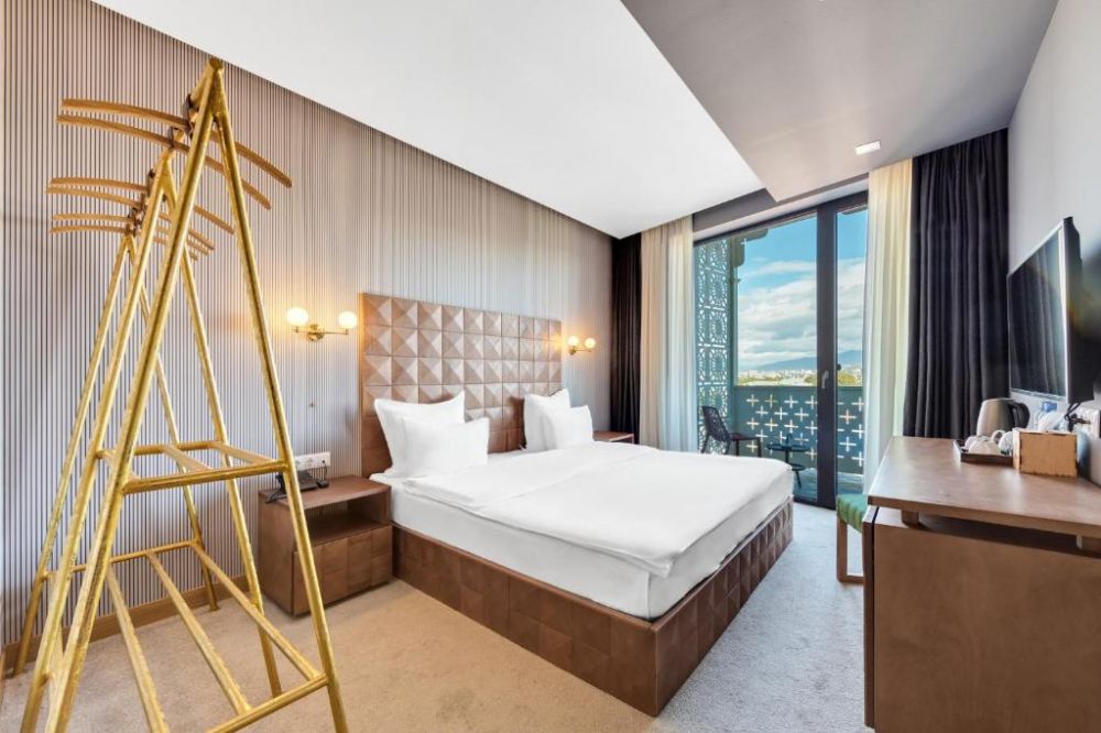 Deluxe Twin with Balcony, Amante Narikala 4*