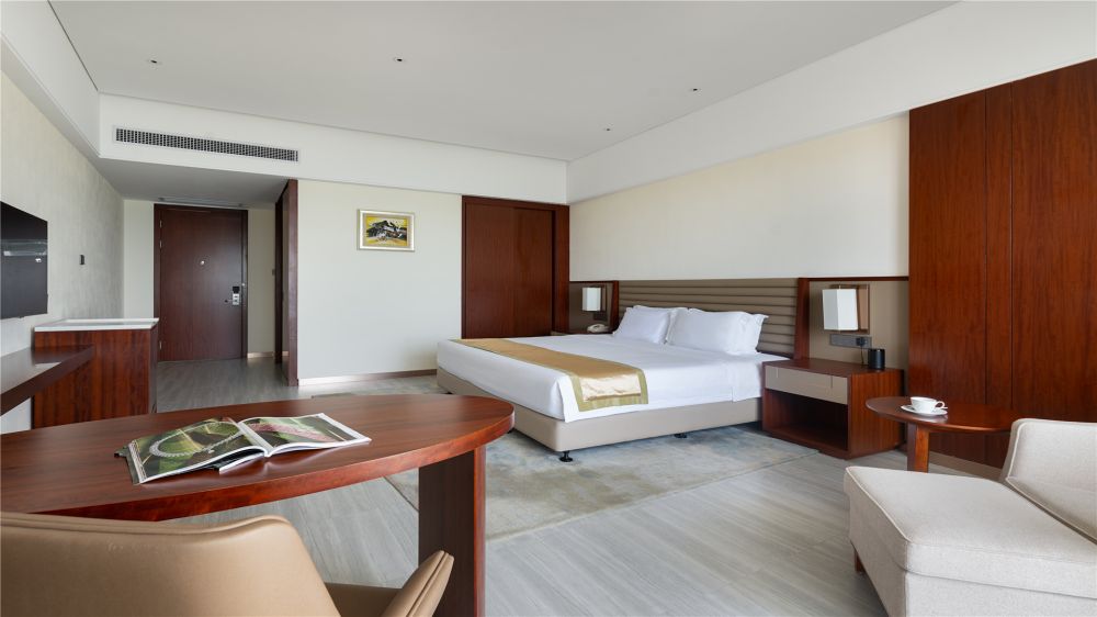 Deluxe Ocean View Room 180, Grand Soluxe Hotel & Resort Sanya 5*