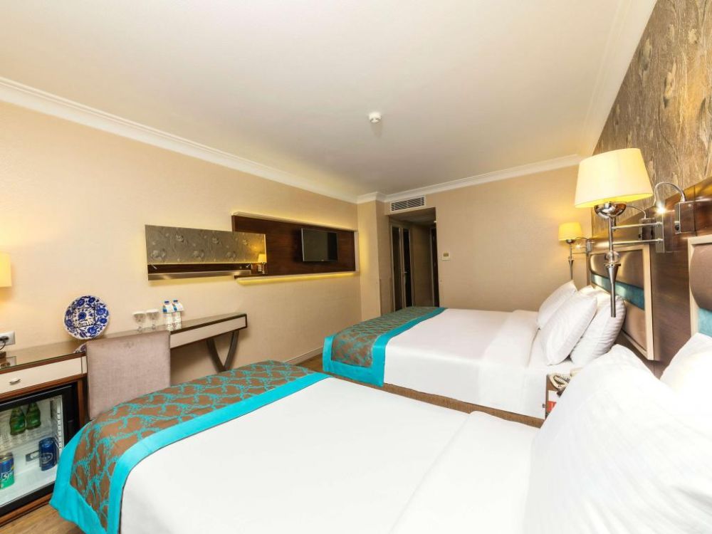 Standard DBL/TRPL, Grand Yavuz Hotel 4*