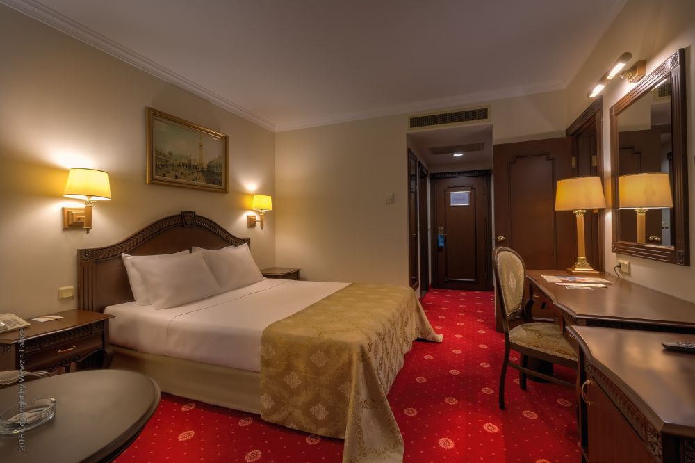 Connection Family Rooms, Venezia Palace 5*