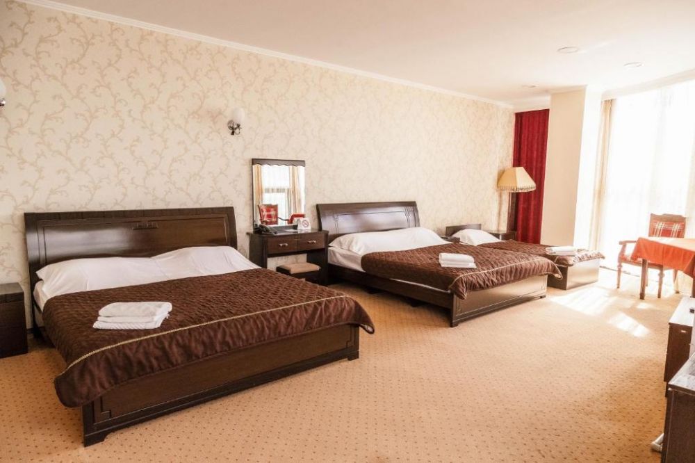 Семейный, Golden Palace Hotel 4*