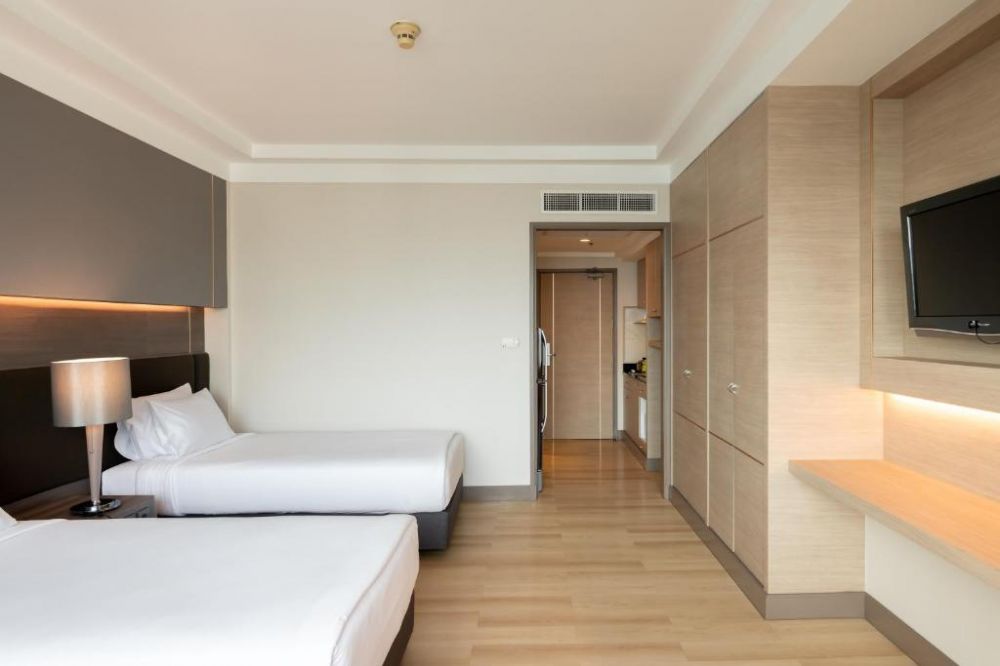 Superior Studio, Jasmine City Hotel 4*