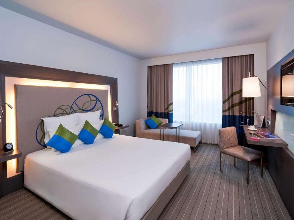 Superior Room, Novotel Bangkok Ploenchit Sukhumvit 4*