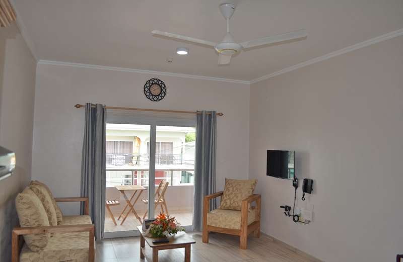 Apartment MV/ SV, Shanaz Beachside Retreat 