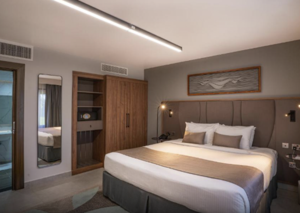 2 Bed Villa, Marbella Resort Sharjah 4*