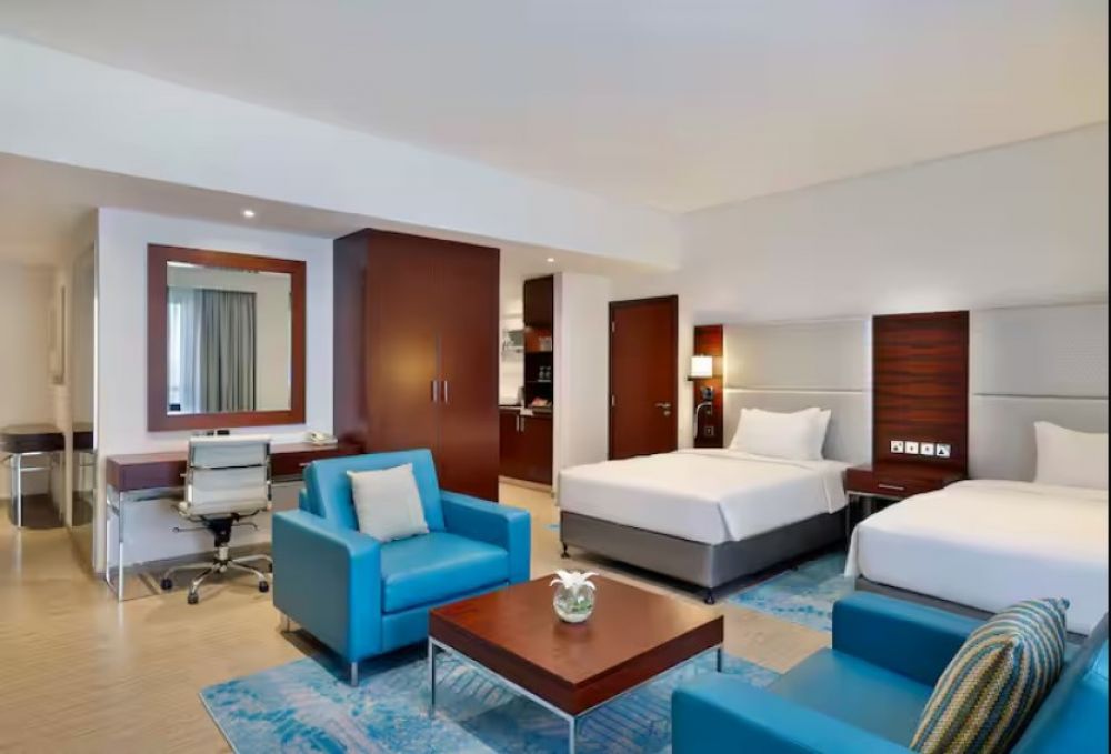 Studio, Hilton Dubai The Walk 4*