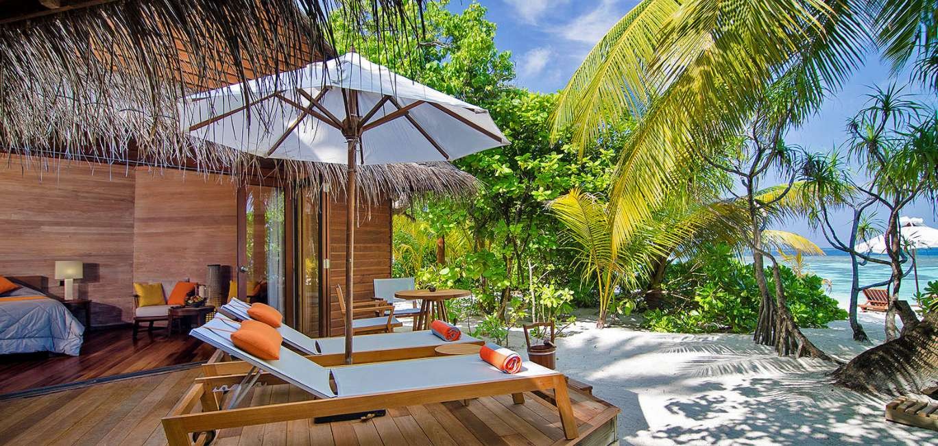 Beach Villa, Mirihi Island Resort 5*