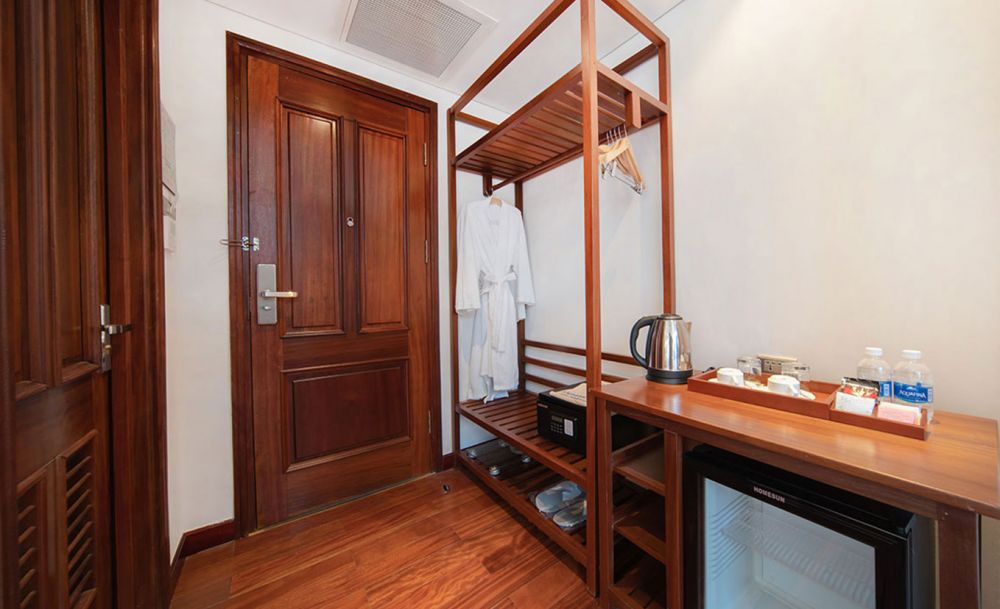 Executive Suite, Green Beach Hotel Nha Trang 4*