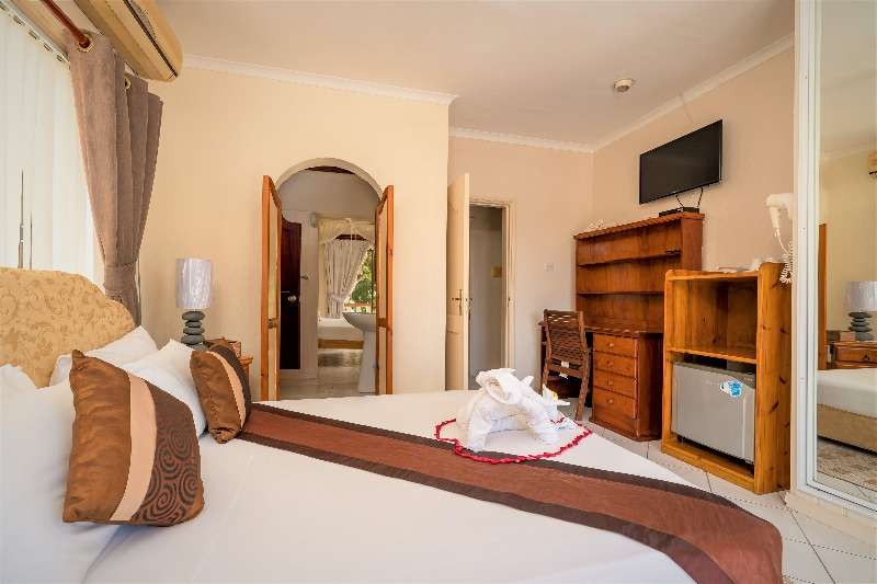 Family Room, Carana Hilltop Villa 4*