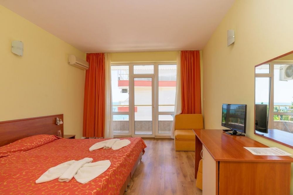 Park View/ Sea View, Iris Sv. Vlas 3*