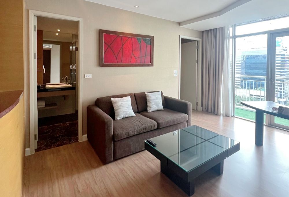 1 Bedroom Executive, Urbana Sathorn Hotel 4*