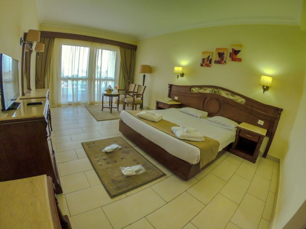 Standard Room, Regency Plaza Aqua Park & Spa Resort 5*