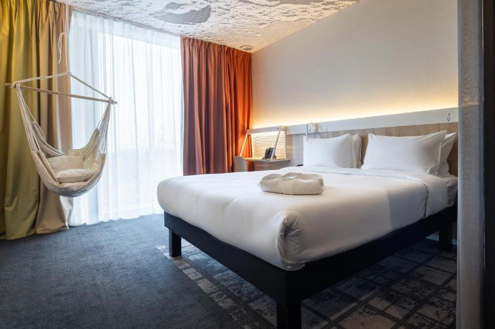 Премиум, IBIS Almaty Jetisu 3*