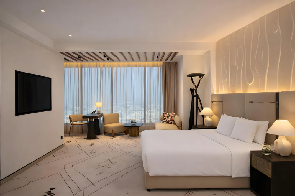 Grand Deluxe Room, The H Dubai 5*