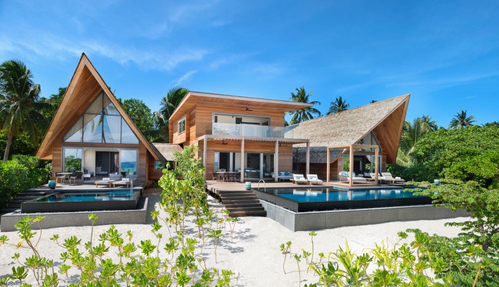 Caroline Astor Estate (Three-Bedroom Beach Estate with Pool), The St. Regis Maldives 5*