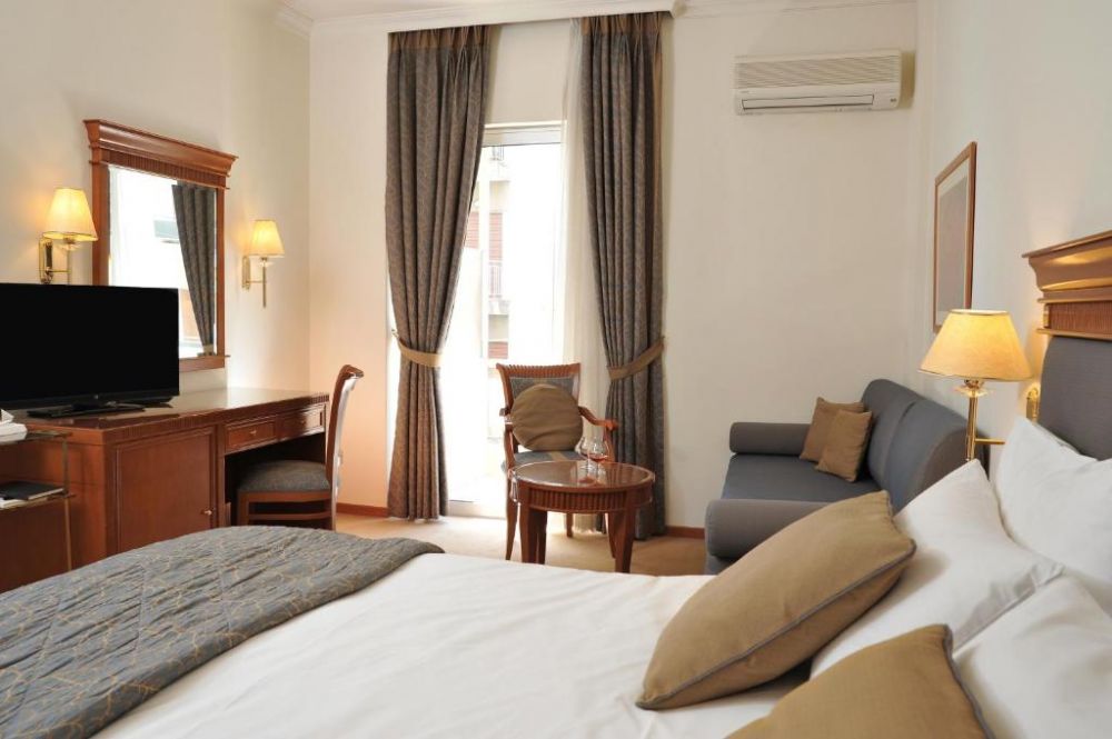 Superior Room, Athens Atrium Hotel 4*