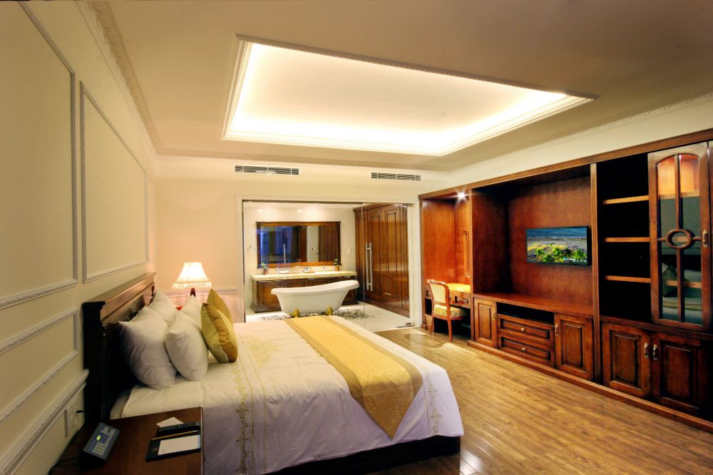 Palace Suite, Nha Trang Palace 4*