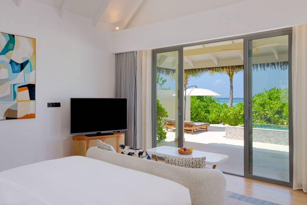 Beach Pool Villa, DusitD2 Feydhoo Maldives 5*