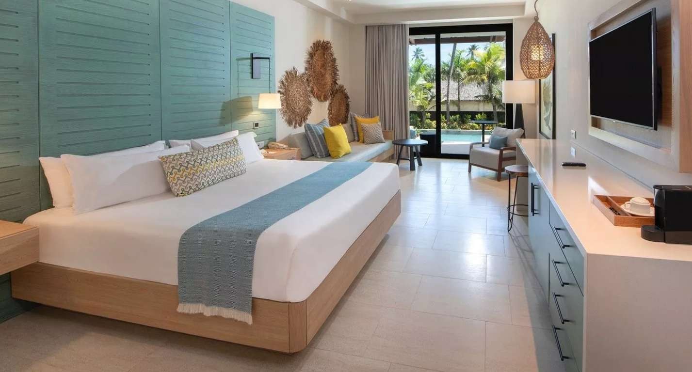 Junior Suite Swim Up, Lopesan Costa Bavaro Resort SPA & Casino 5*