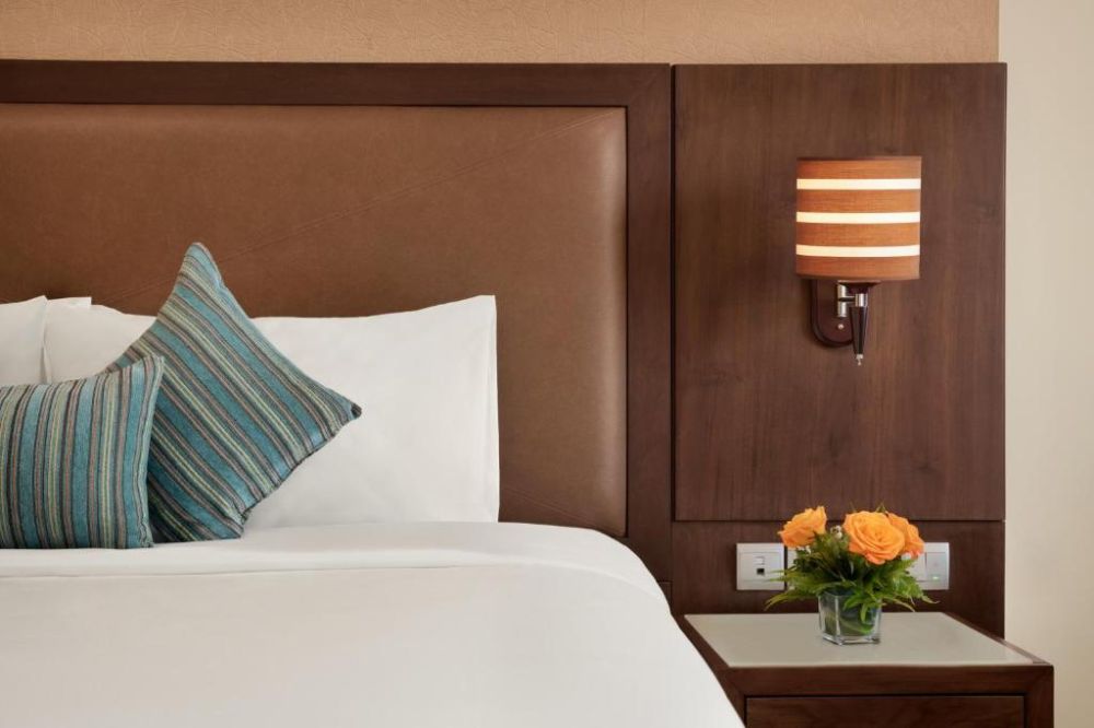 King bedroom, Ramada By Wyndham Dubai Deira 4*