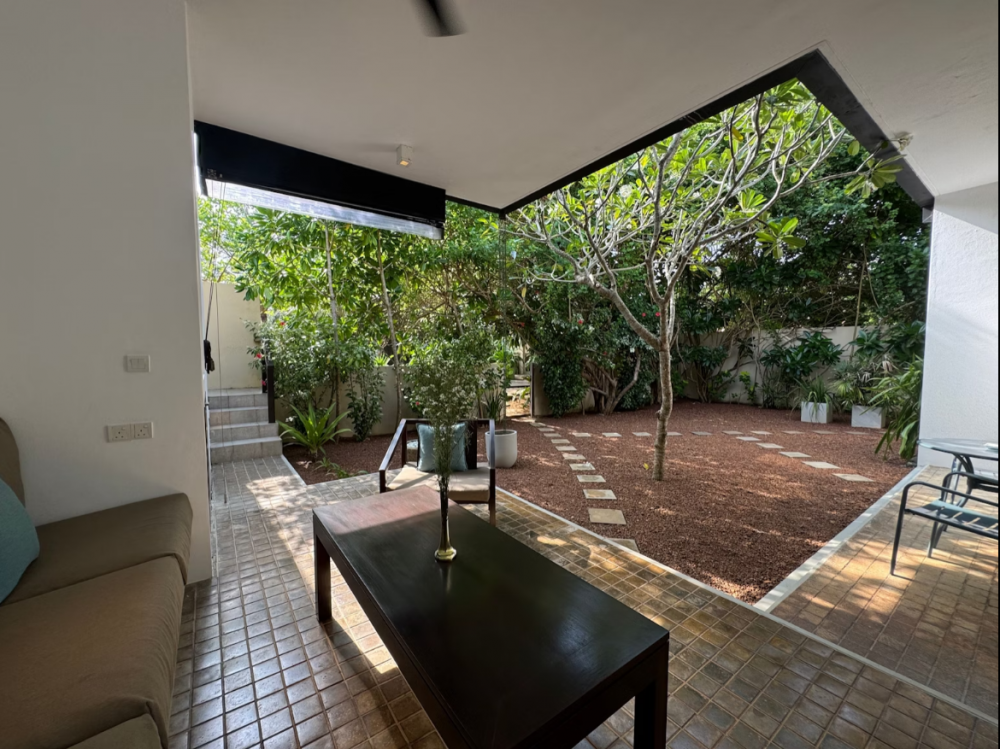 Garden Villa, Calamansi Cove 4*