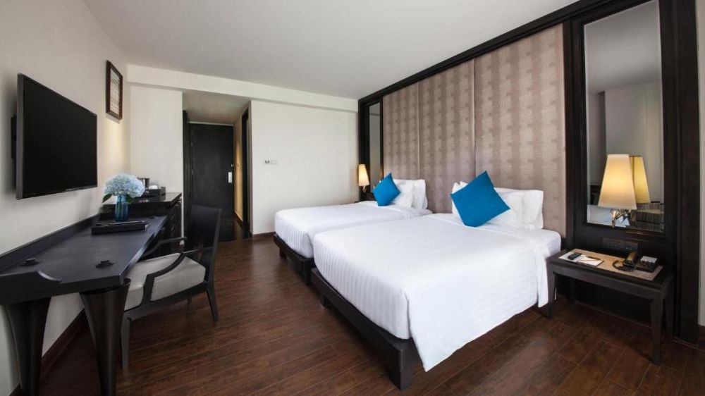 Superior Room, Movenpick Hotel Sukhumvit 15 5*