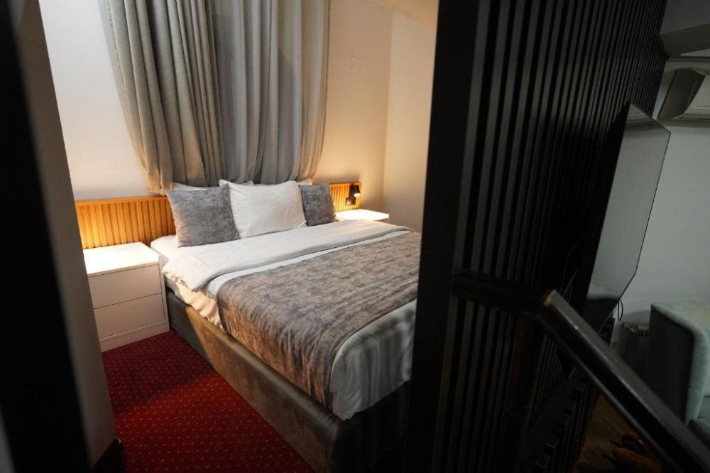 Duplex Suite, Old Town 3*