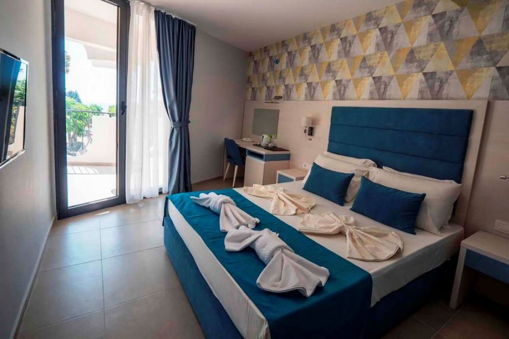 Family APP, Pearl Beach 4*