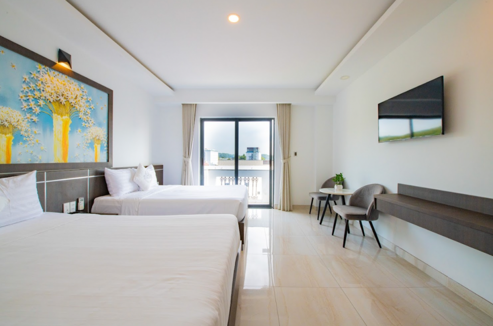 Deluxe SSV/SV, Levan 3*