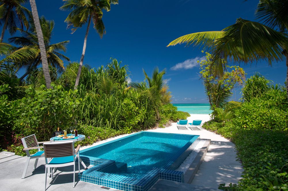 Sunrise Beach Pool Villa with Swirl pool, Kandima Maldives 5*