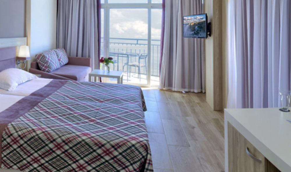 Deluxe Room Sea View, Luna Golden Sands 4*