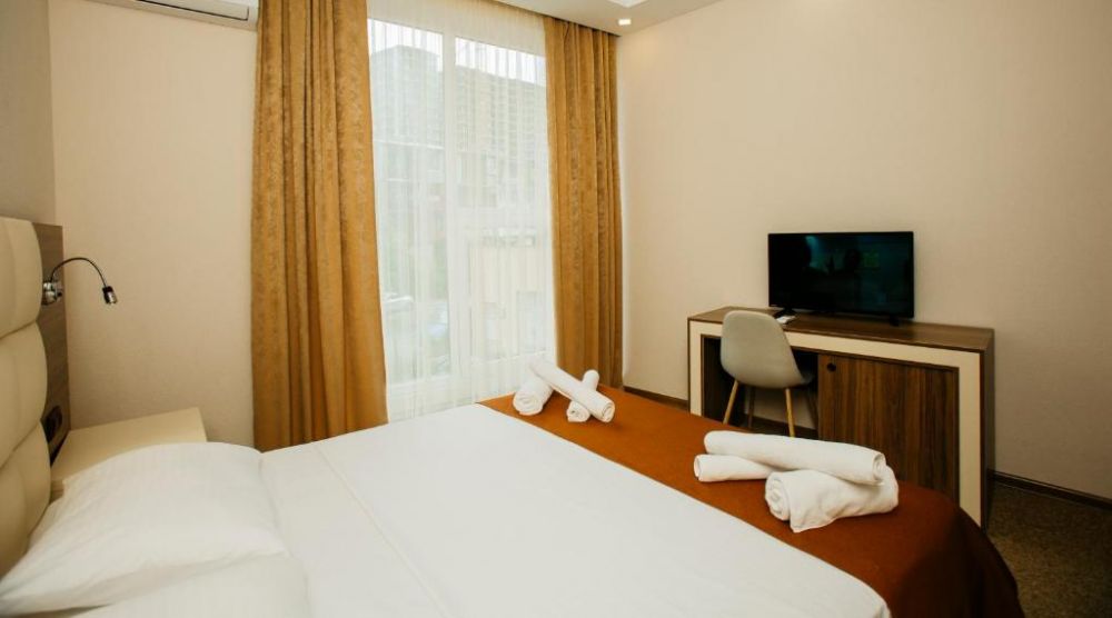 Standard, City Batumi 3*